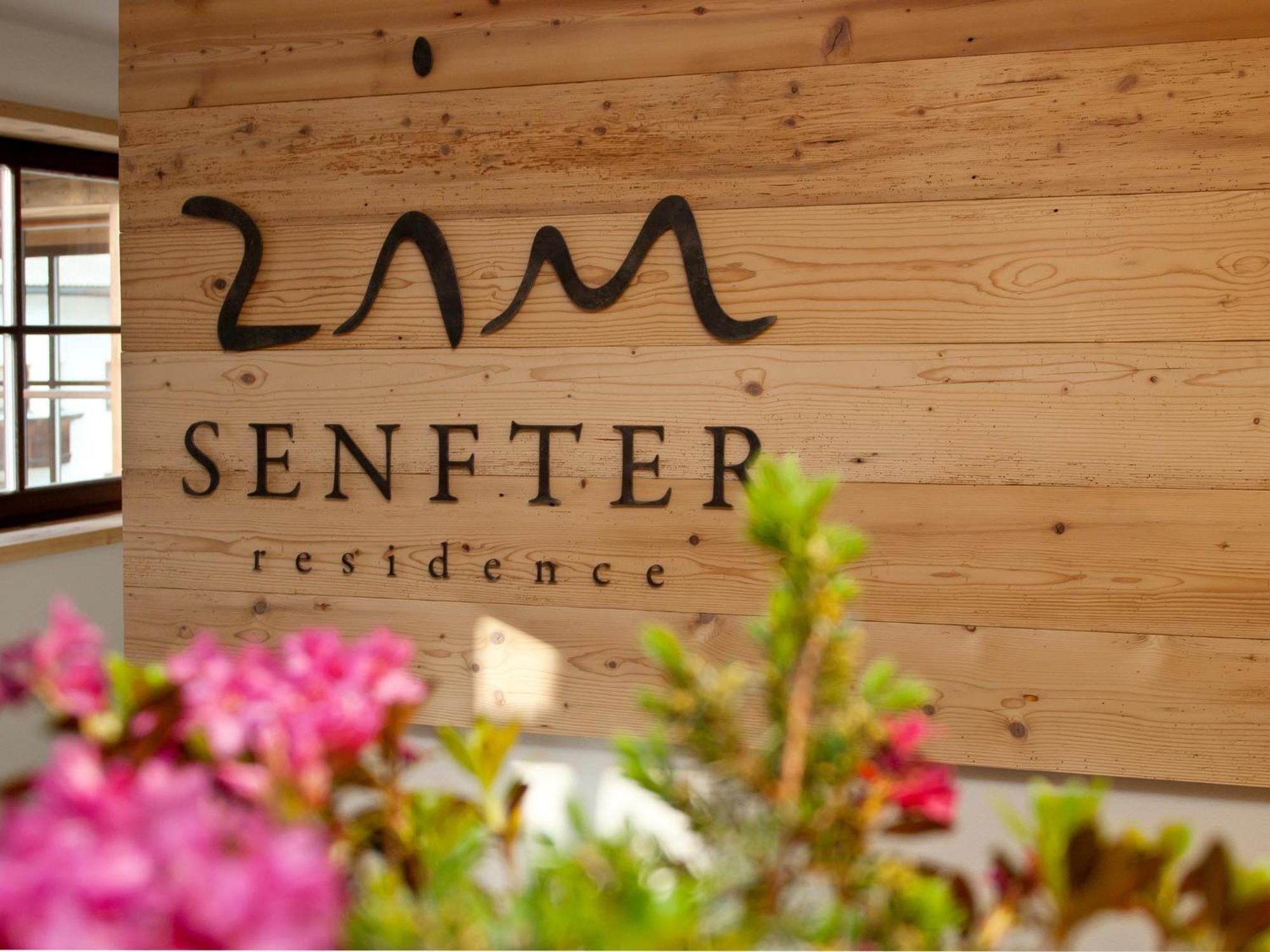 Zin Senfter Residence Сан-Кандидо Экстерьер фото